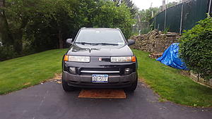 2004 Saturn Vue AWD-saturn.jpg