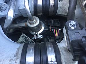 Going Bald - Fuel Pressure Regulator Location-3d1d3b42-9438-404e-aaaa-844b5ae2c4c6.jpeg